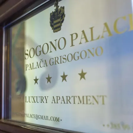 Grisogono Palace Heritage Apartment *