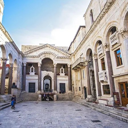 Apartment Grisogono Palace Heritage *