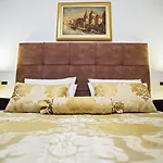 Grisogono Palace Heritage Apartament