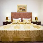 Grisogono Palace Heritage Apartament *